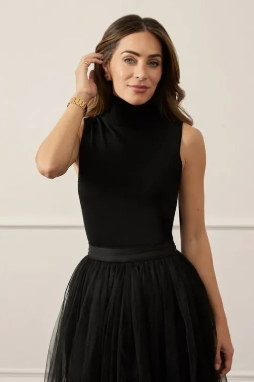 Cashmere Wool Blend Sleeveless Turtleneck Knit Top