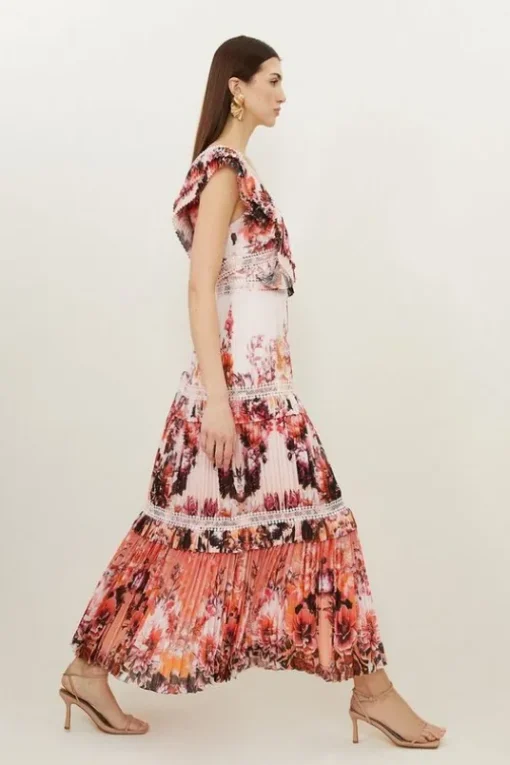 Petite Mirrored Floral Pleated Woven Sleeveless Maxi Dress