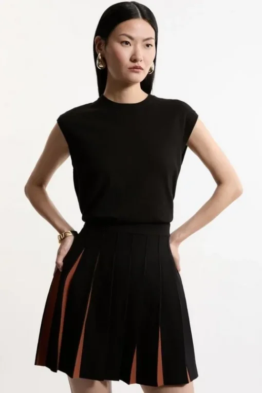 Pleated Wool Look Contrast Knit Mini Skirt