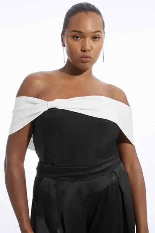 Plus Size Figure Form Bandage Knit Asymmetric Top