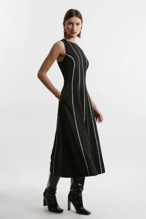 Scallop Trim Panelled Crepe Maxi Dress