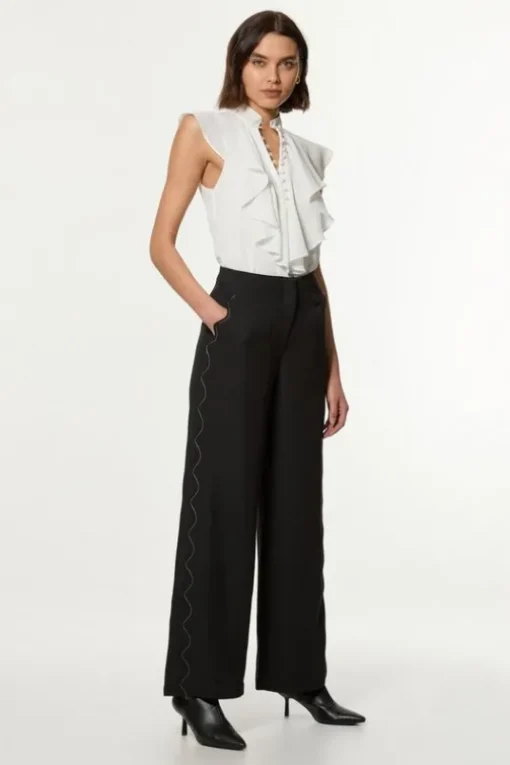 Scallop Trim Woven Crepe Pants