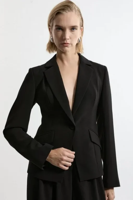 Tailored Crepe Single Breasted Blazer Jacket